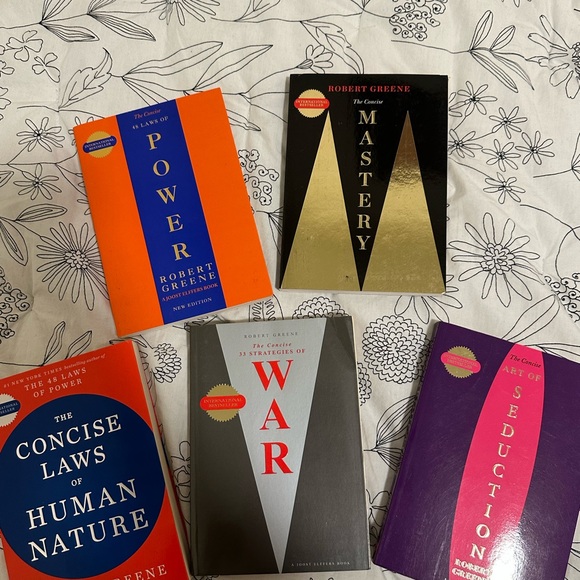 Robert Greene Book Collection - Picture 2 of 4